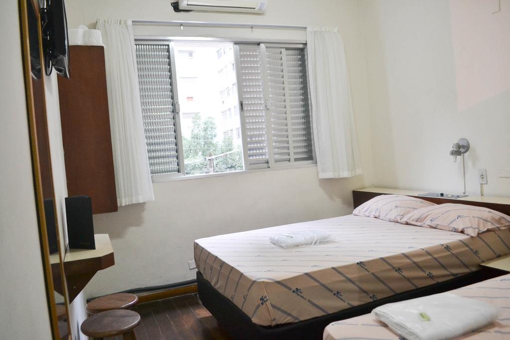 Hotel Independencia Santos  Bilik gambar